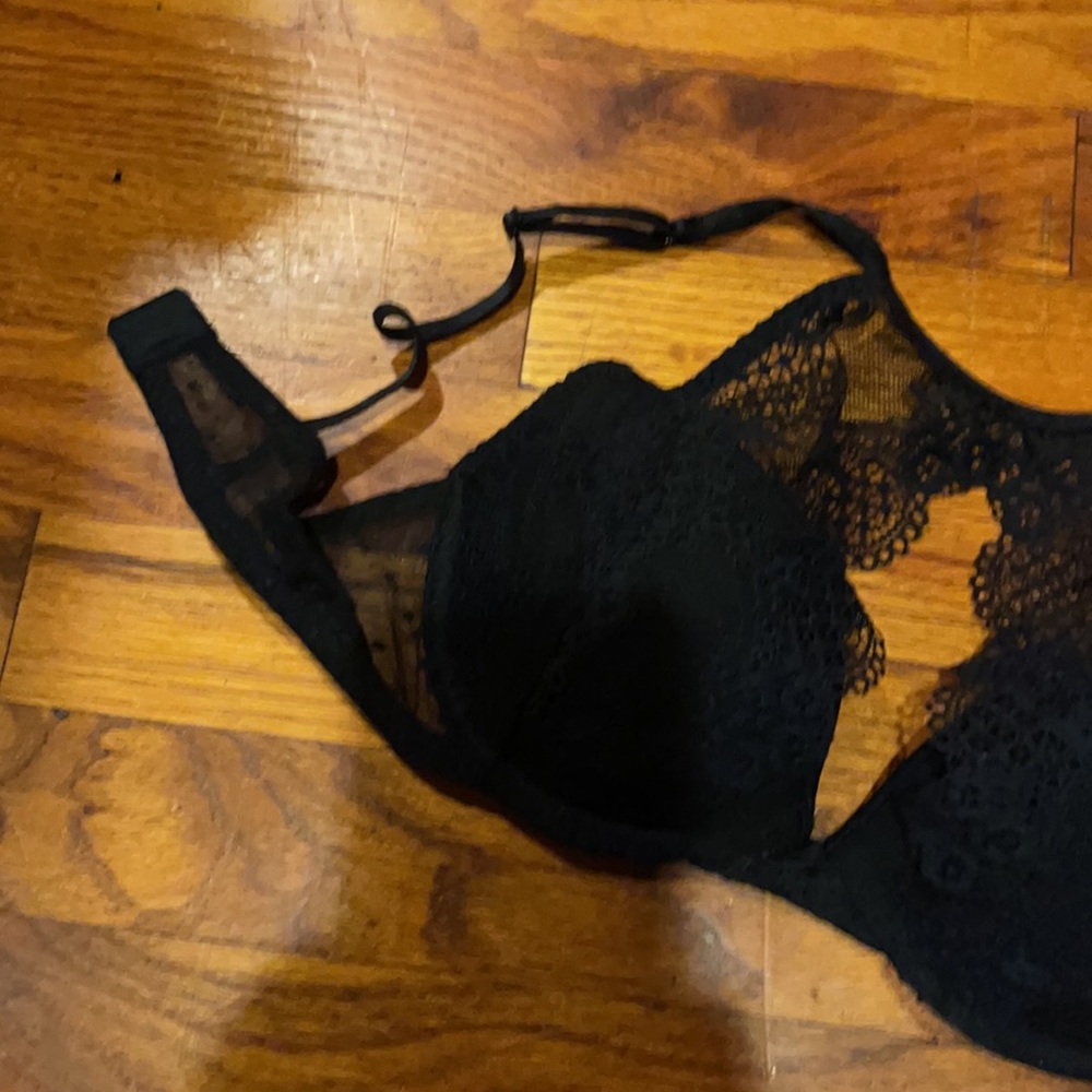 Bra - Picture 3 of 4